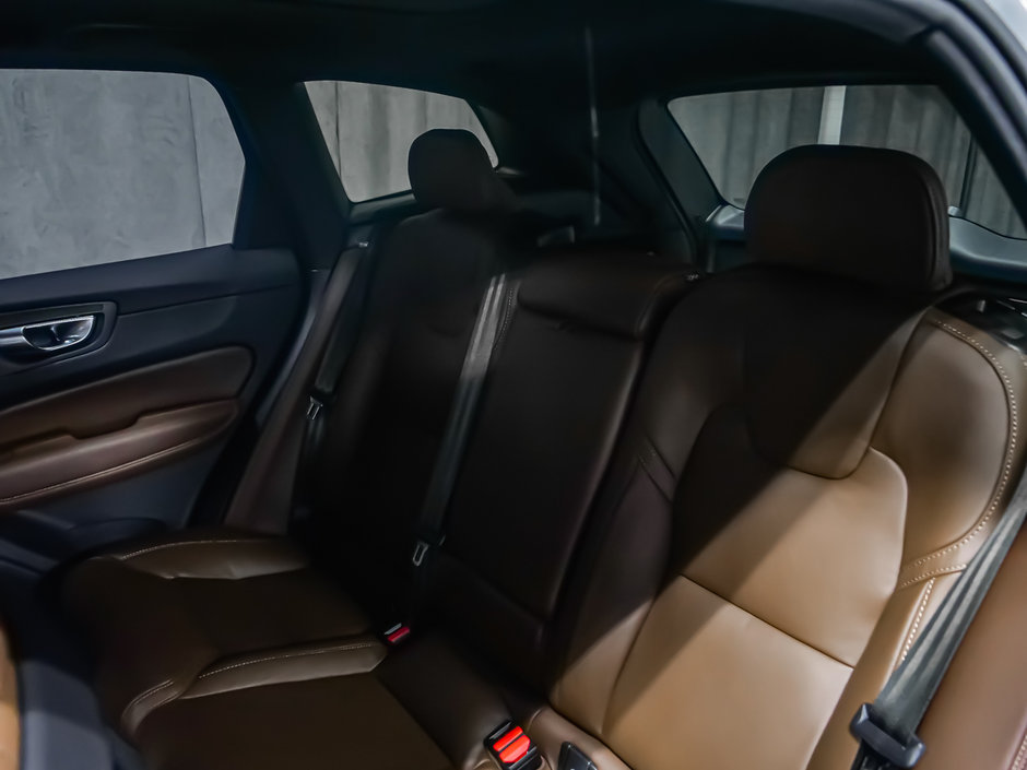 2025 Volvo XC60 Ultra-12