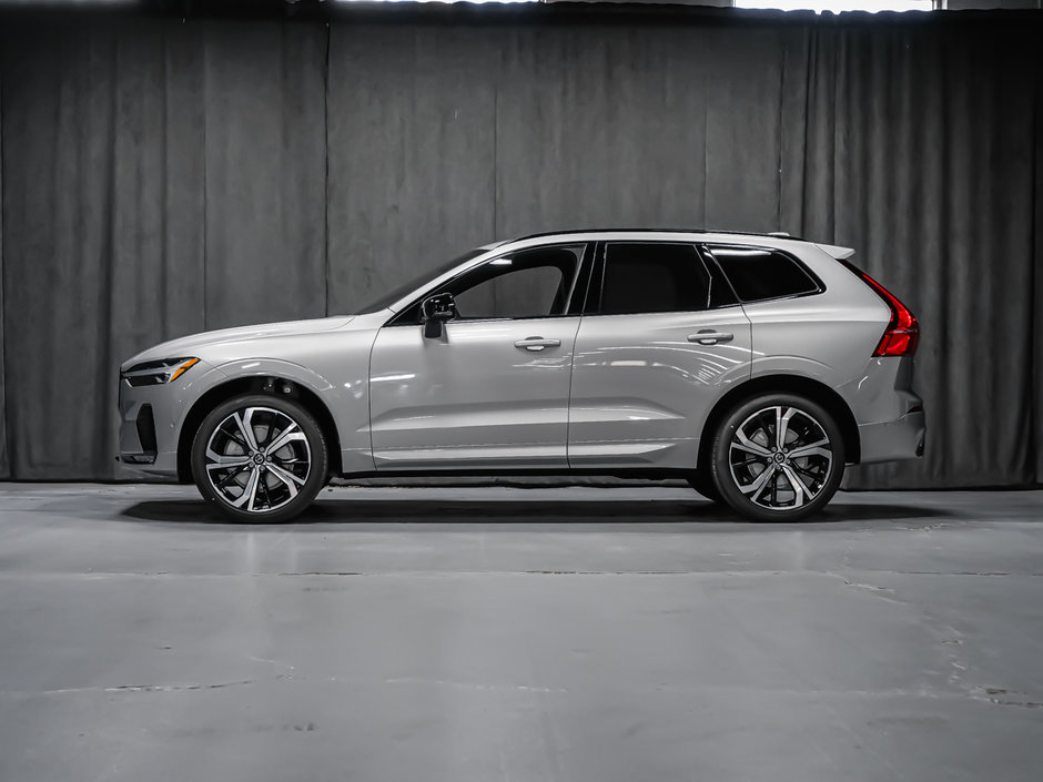 2025 Volvo XC60 Ultra-1