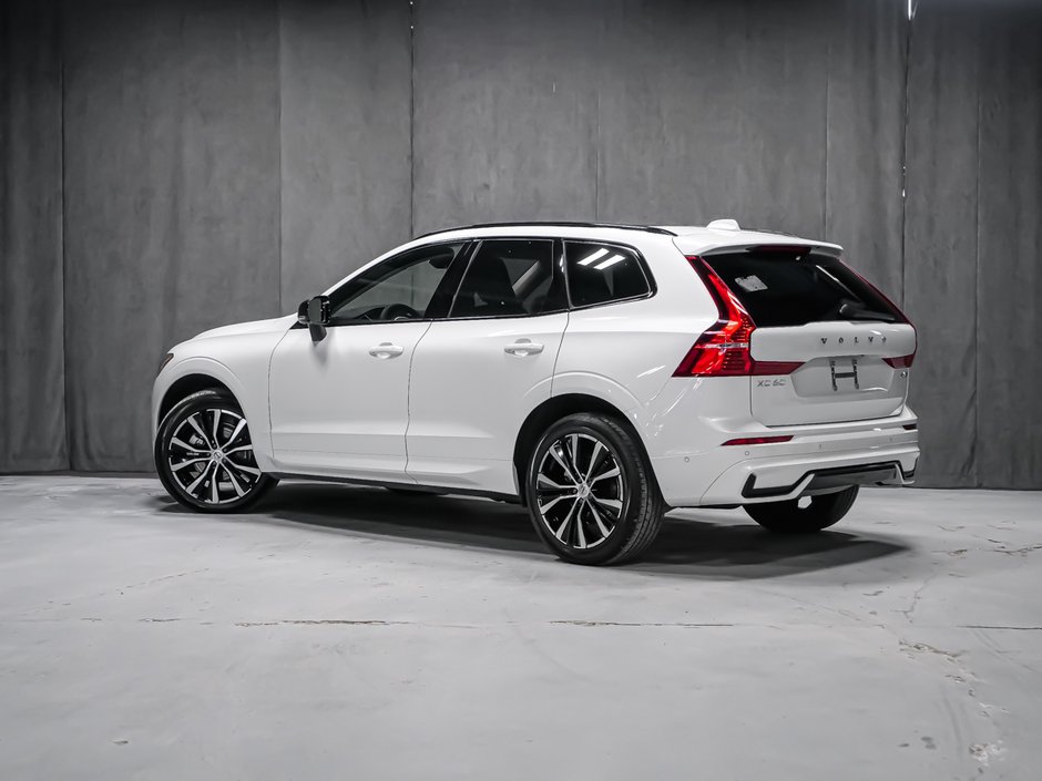 2025 Volvo XC60 B5 PLUS DARK CLIMATE HARMAN-4