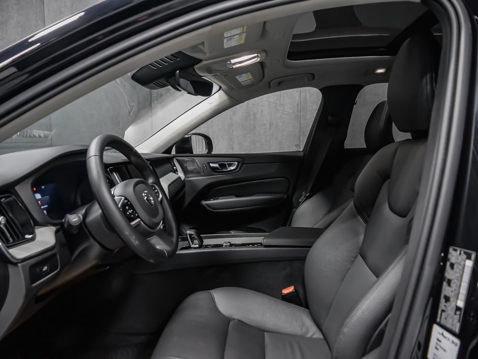 Volvo XC60 B5 PLUS DARK CLIMATE HARMAN 2025-12