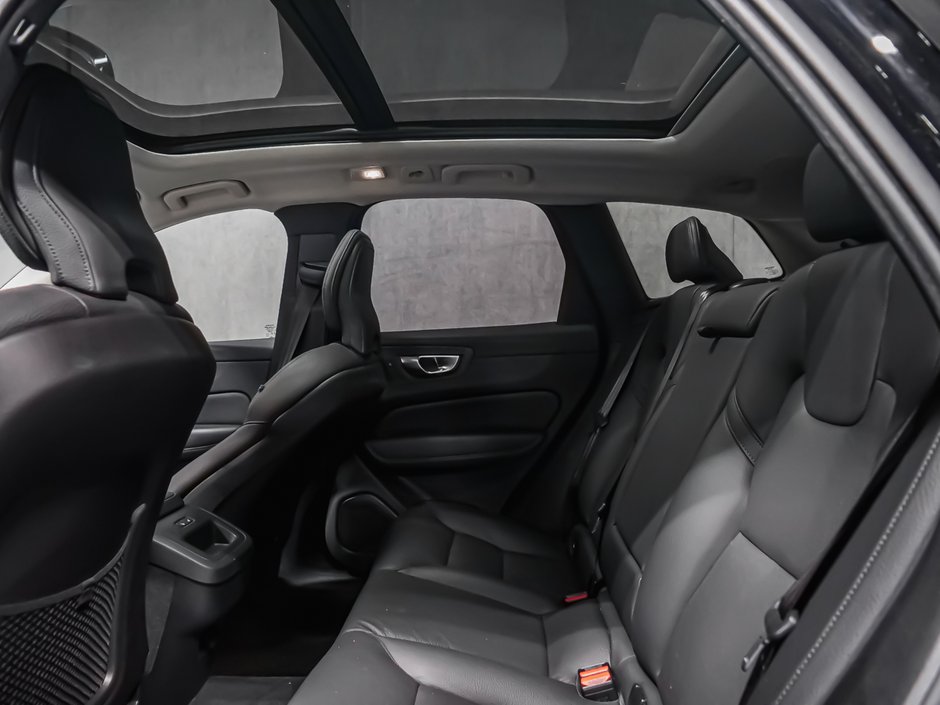 Volvo XC60 B5 PLUS DARK CLIMATE HARMAN 2025-13