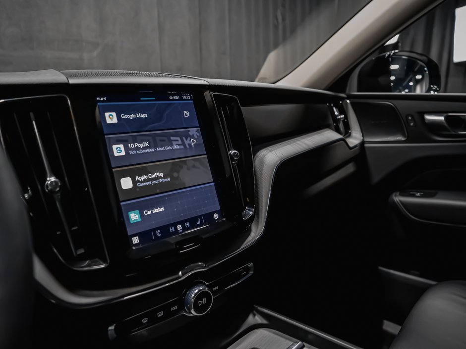 Volvo XC60 B5 PLUS DARK 2025-11