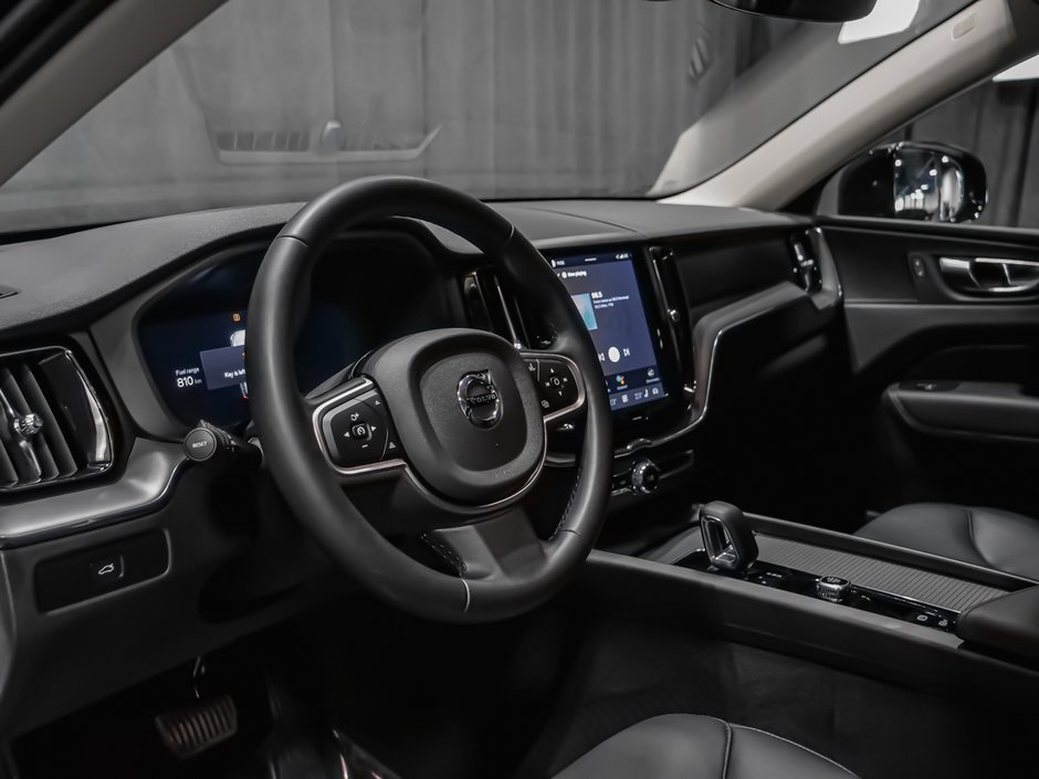 Volvo XC60 B5 CORE DARK CLIMATE 2025-6