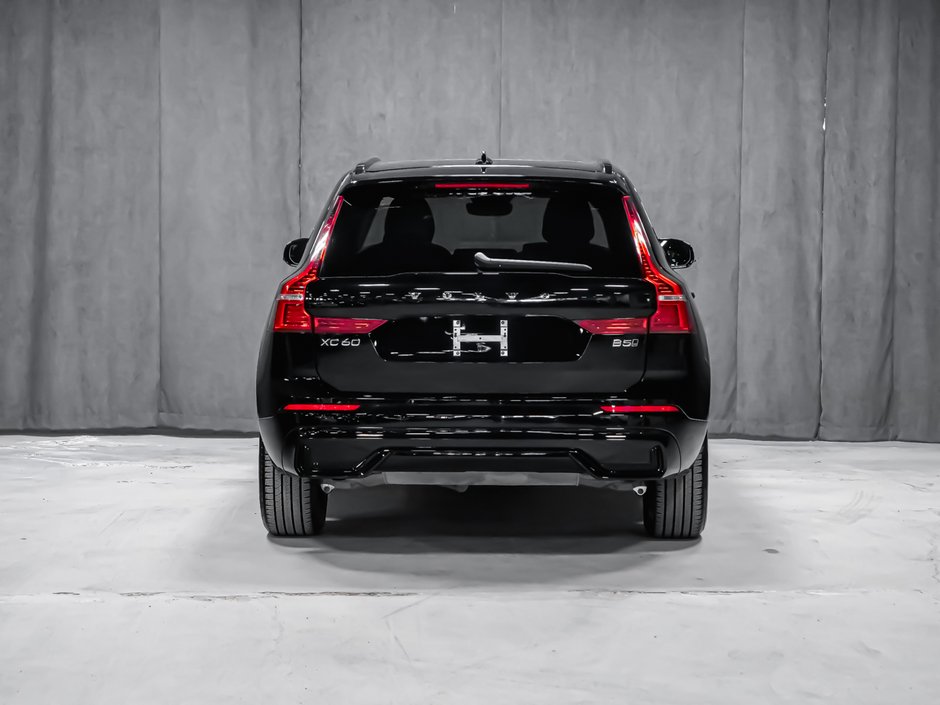 Volvo XC60 B5 CORE DARK CLIMATE 2025-3