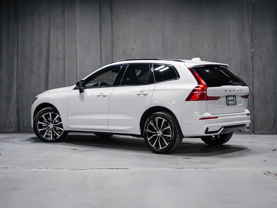 2025 Volvo XC60 B5 PLUS DARK CLIMATE-2