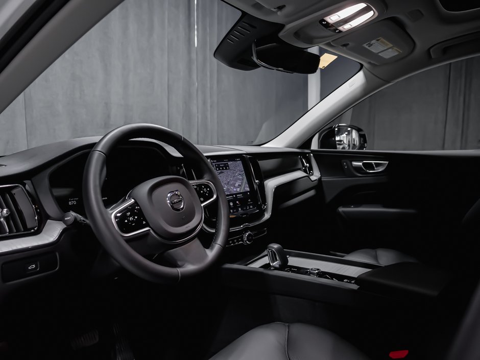 Volvo XC60 B5 PLUS DARK CLIMATE 2025-5