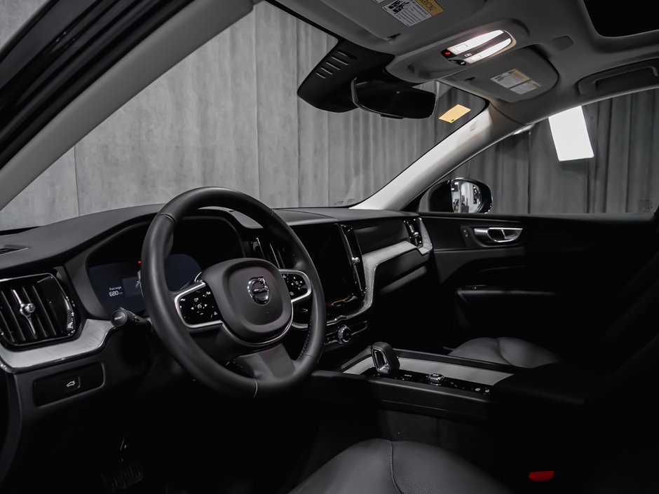 Volvo XC60 B5 PLUS DARK CLIMATE 2025-5