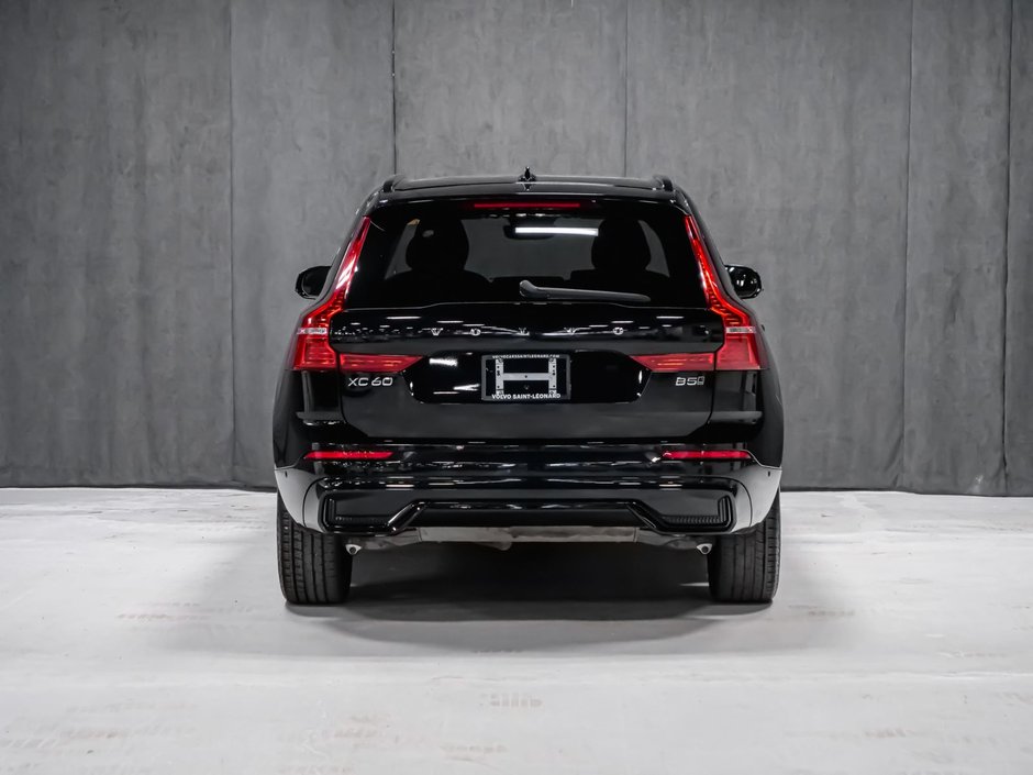 2025 Volvo XC60 B5 PLUS DARK CLIMATE-4