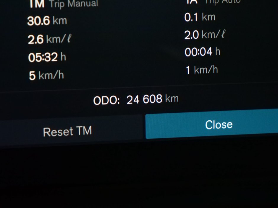 2025 Volvo XC60 B5 PLUS DARK CLIMATE-10