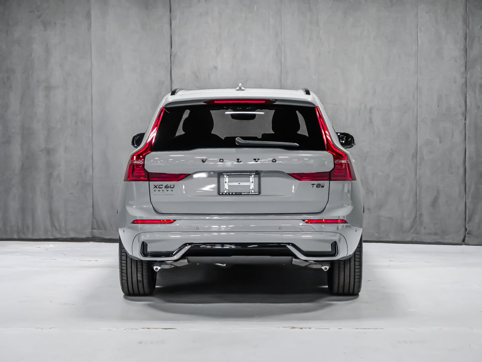 2026 Volvo XC60 Ultra Black Edition-3