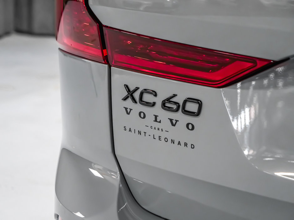 2026 Volvo XC60 Ultra Black Edition-7