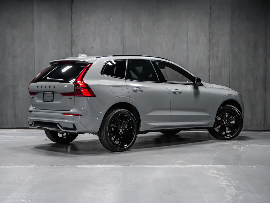 2026 Volvo XC60 Ultra Black Edition-2