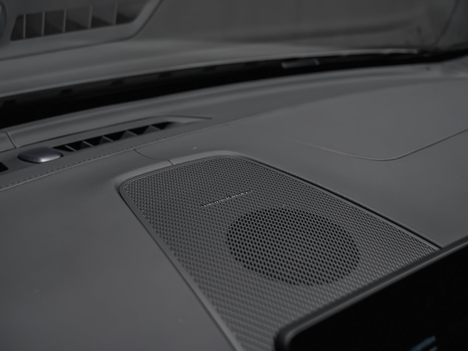 2026 Volvo XC60 Ultra Black Edition-20