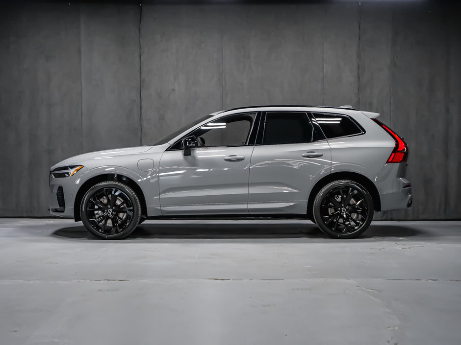 2026 Volvo XC60 Ultra Black Edition-5