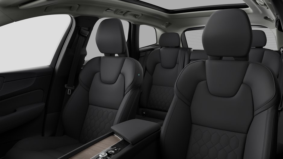 2026 Volvo XC60 Plus Dark Theme-11