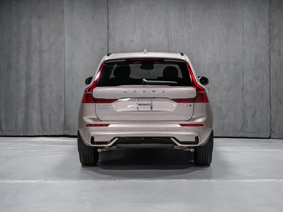 2026 Volvo XC60 Plus-5