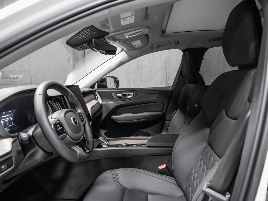 Volvo XC60 Plus 2026-10