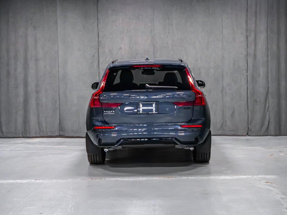 2026 Volvo XC60 Ultra Black Edition-5