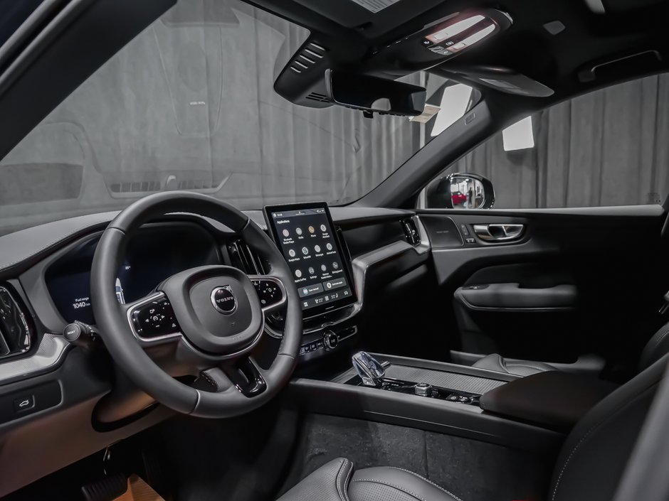 2026 Volvo XC60 Ultra Black Edition-6