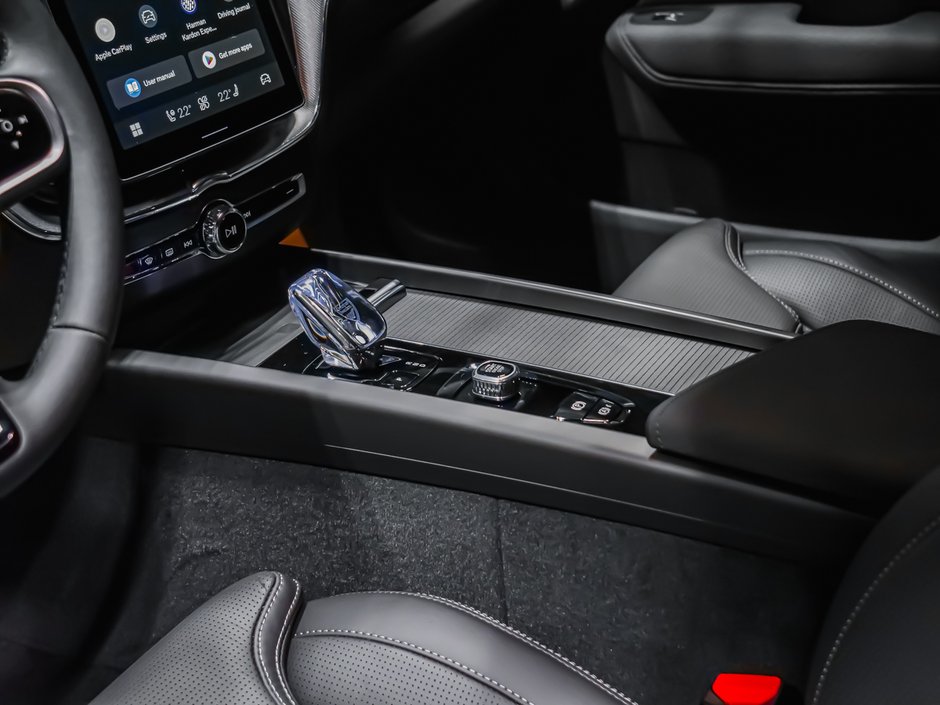2026 Volvo XC60 Ultra Black Edition-7