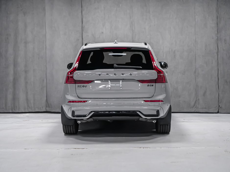 2026 Volvo XC60 Ultra Black Edition-5