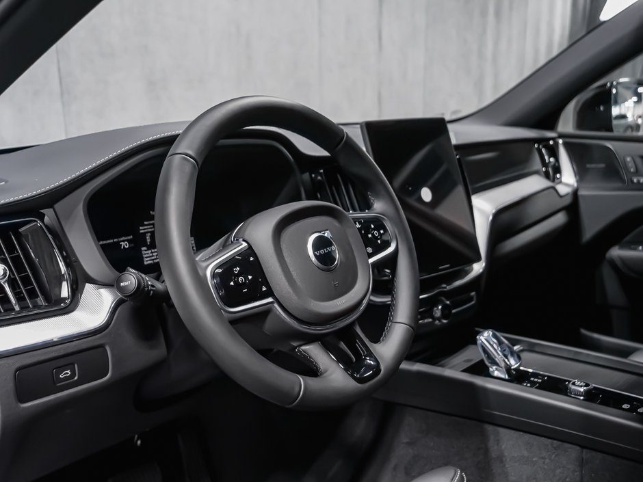 2026 Volvo XC60 Ultra Black Edition-8