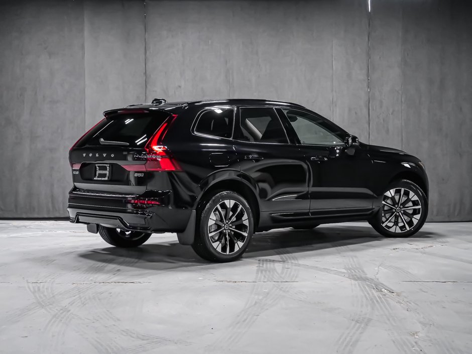 2026 Volvo XC60 Plus-3