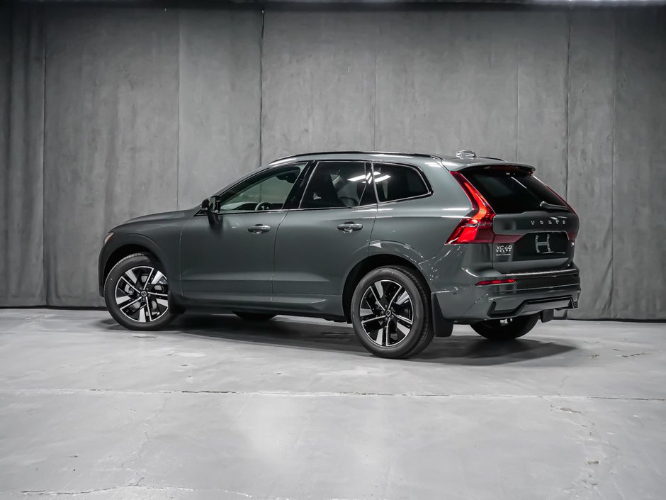 2026 Volvo XC60 Plus-1