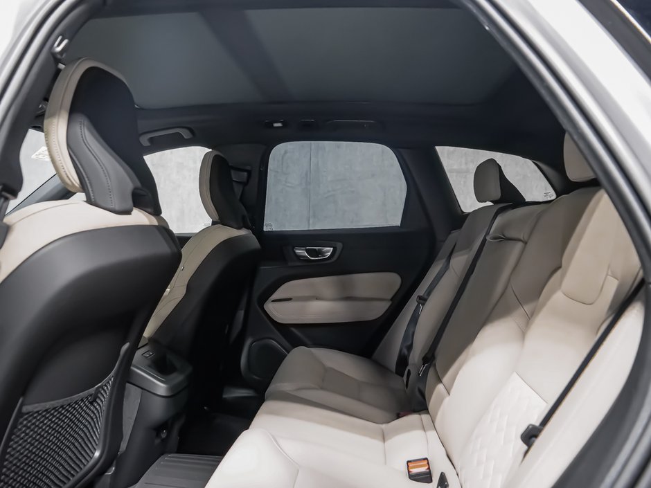 2026 Volvo XC60 Plus-12