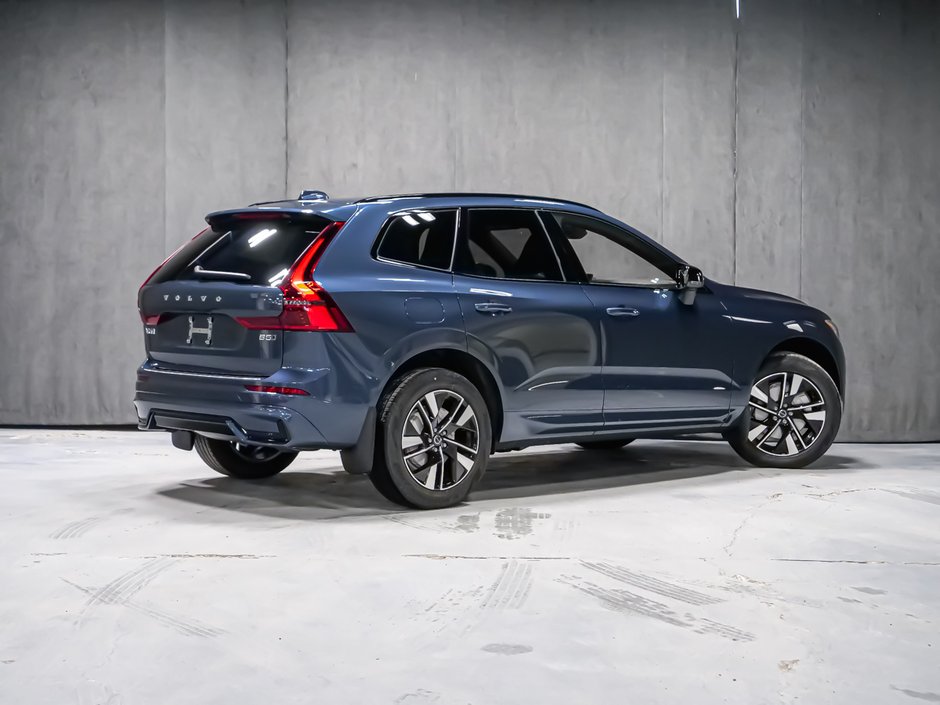 2026 Volvo XC60 Core-2