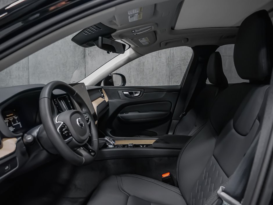 2026 Volvo XC60 Plus-6