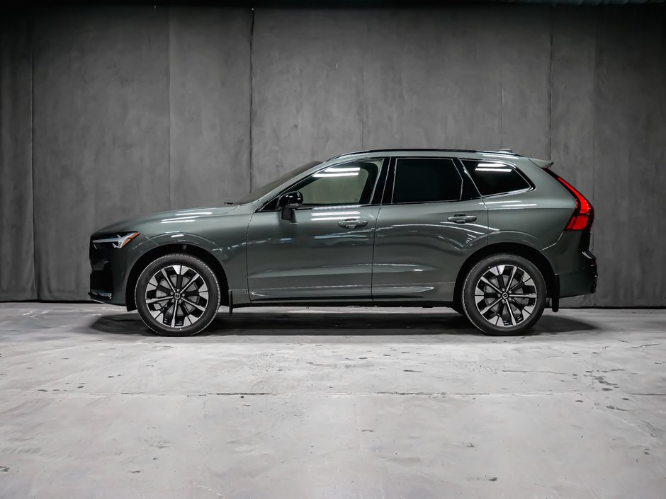 2026 Volvo XC60 Plus-2