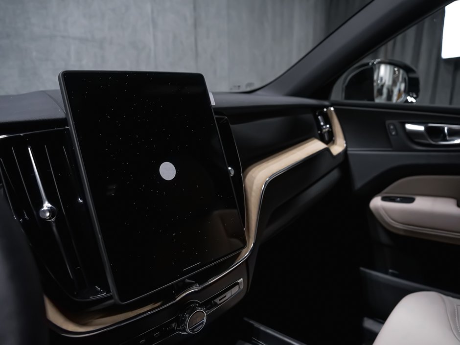 2026 Volvo XC60 Plus-10