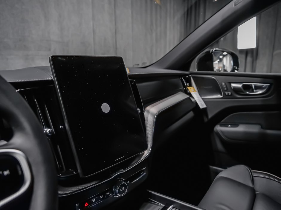 Volvo XC60 Ultra Black Edition 2026-11