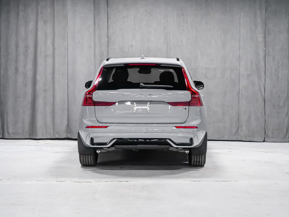 2026 Volvo XC60 Plus-4
