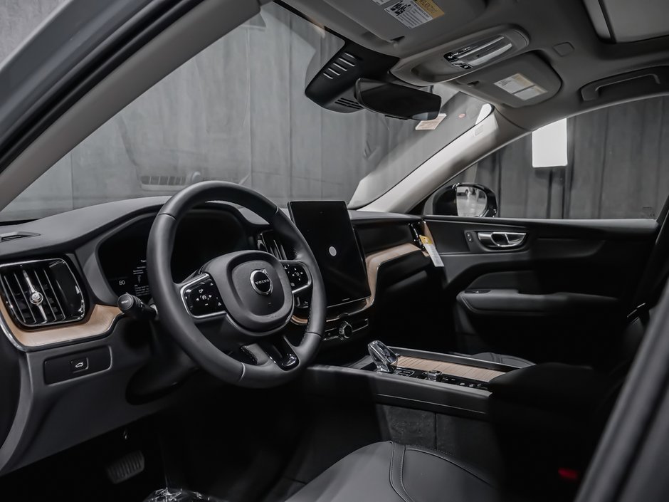 2026 Volvo XC60 Plus-5