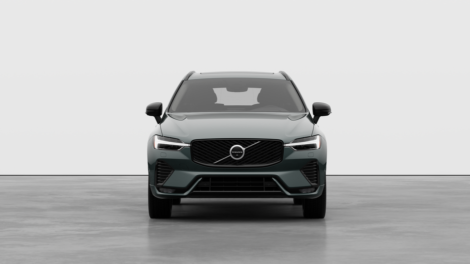 Volvo XC60 Plus Dark Theme 2026-4