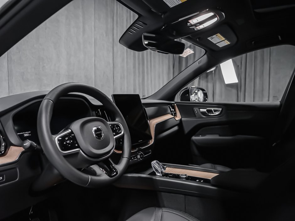 2026 Volvo XC60 Plus-5