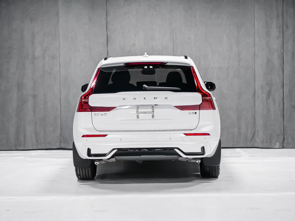2026 Volvo XC60 Plus-4