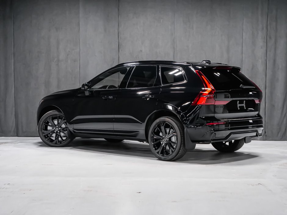 2026 Volvo XC60 Ultra Black Edition-3