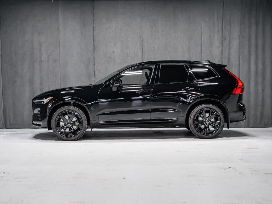 2026 Volvo XC60 Ultra Black Edition-2