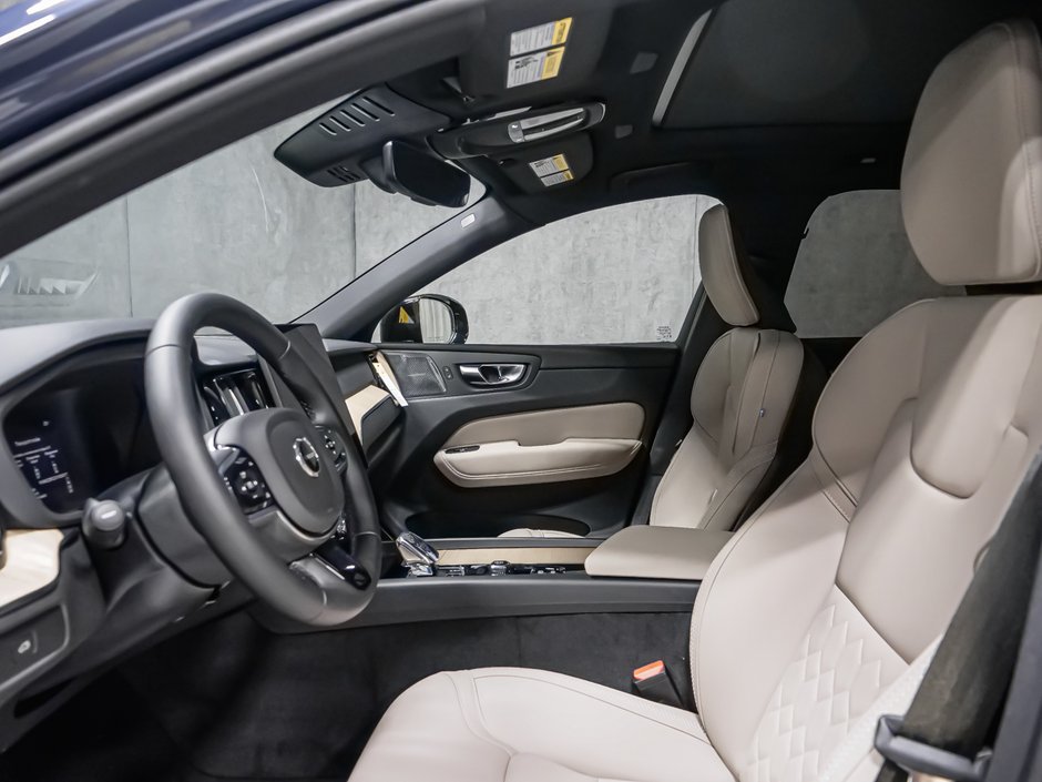 2027 Volvo XC60 Plus (Dark Theme)-10