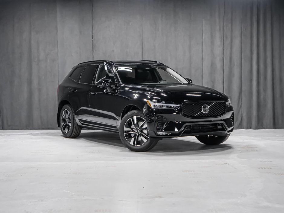 2027 Volvo XC60 Plus (Dark Theme)-1