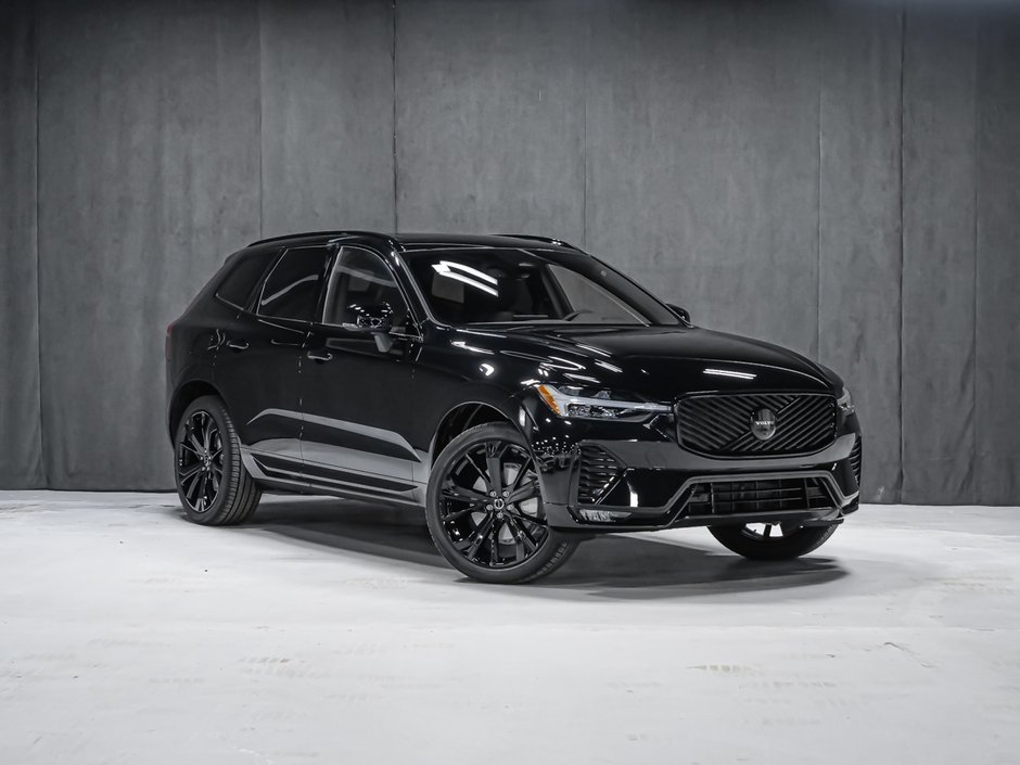 2027 Volvo XC60 Plus Black Edition-1