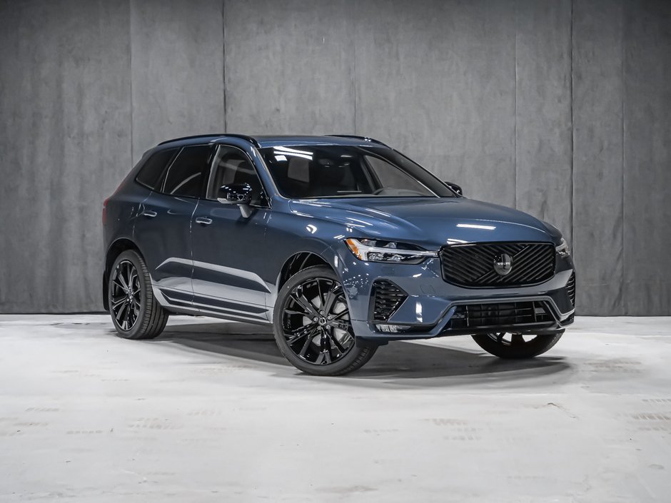 2027 Volvo XC60 Plus Black Edition-1