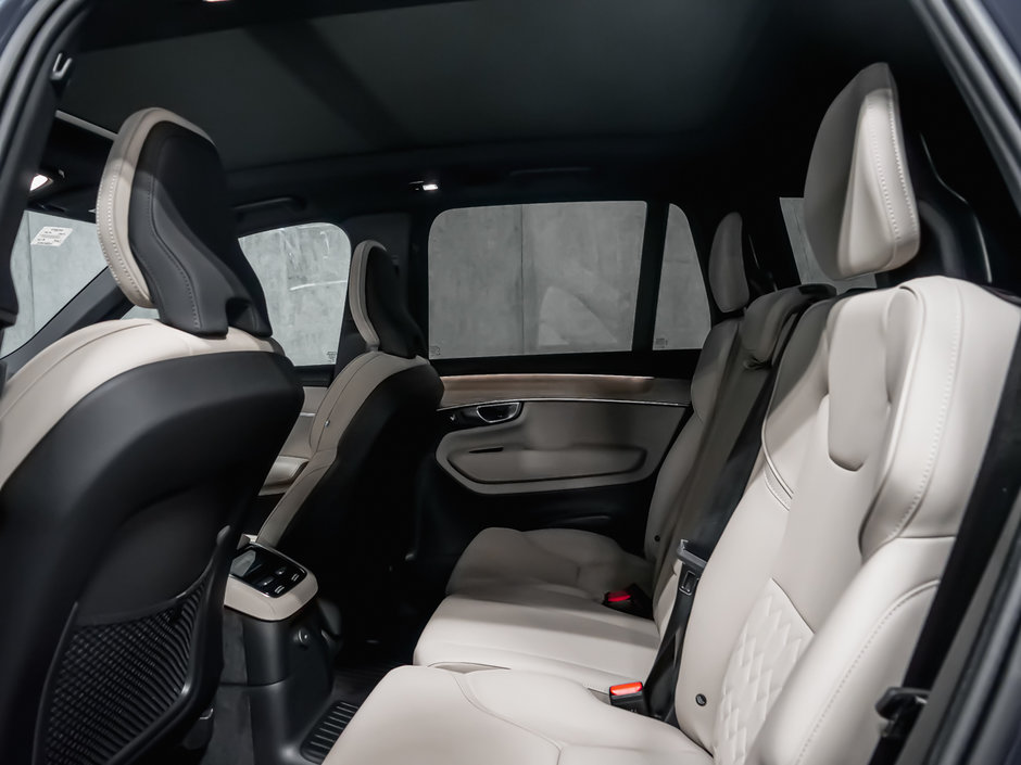 Volvo XC90 2025.5 PLUG-IN HYBRID Core 2025-16