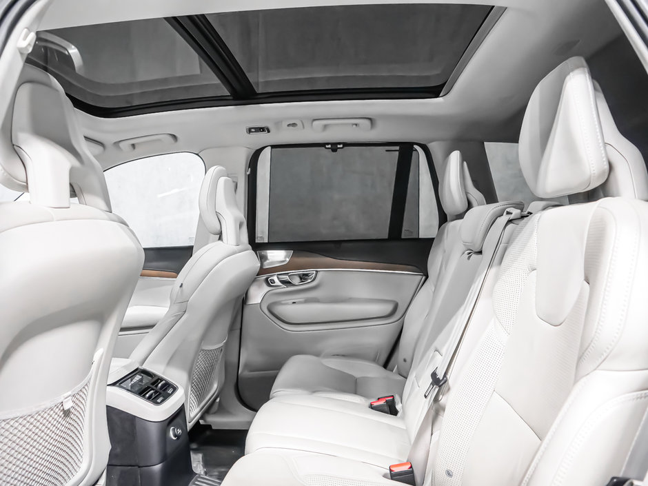 2017 Volvo XC90 Hybrid T8 INSCRIPTION-13