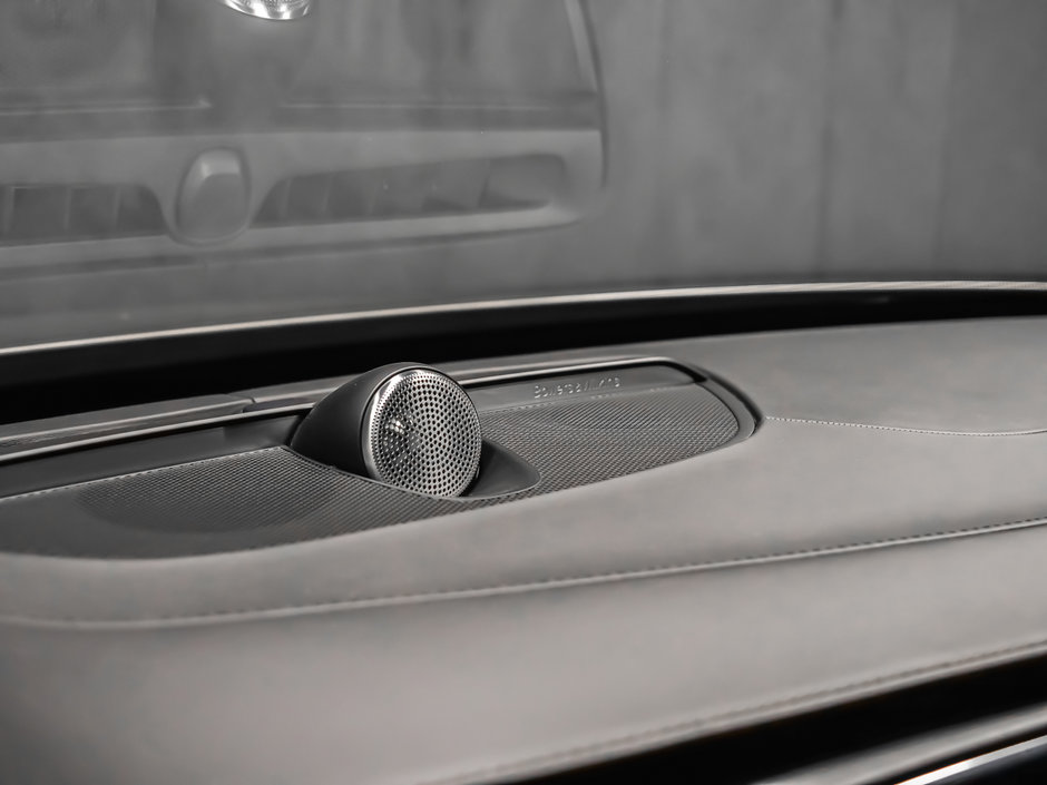 2017 Volvo XC90 Hybrid T8 INSCRIPTION-10