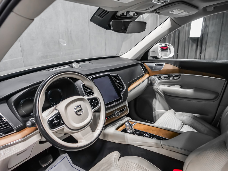 2017 Volvo XC90 Hybrid T8 INSCRIPTION-6