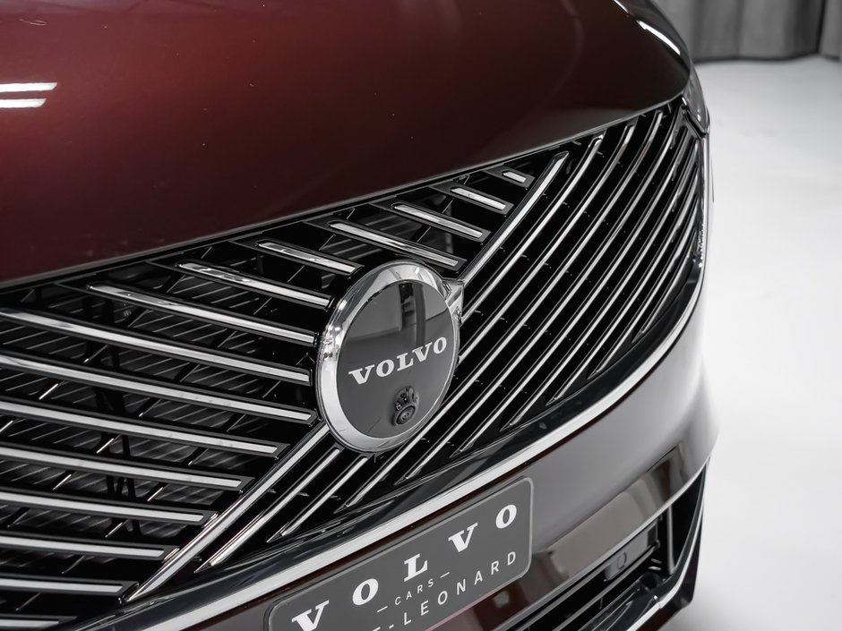 Volvo XC90 2025.5 Plug-In Hybrid Plus 2025-8